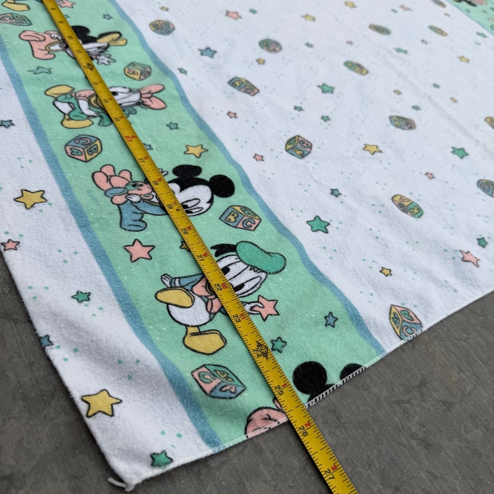 Vintage Disney Babies Dundee Crib Bedding Set Mickey Minnie Donald Wall Decor 90 - Picture 15 of 16